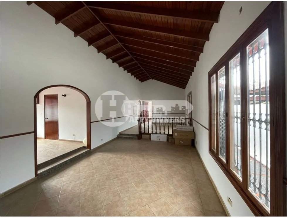Venta de casa en villa de las fuentes 2, betania