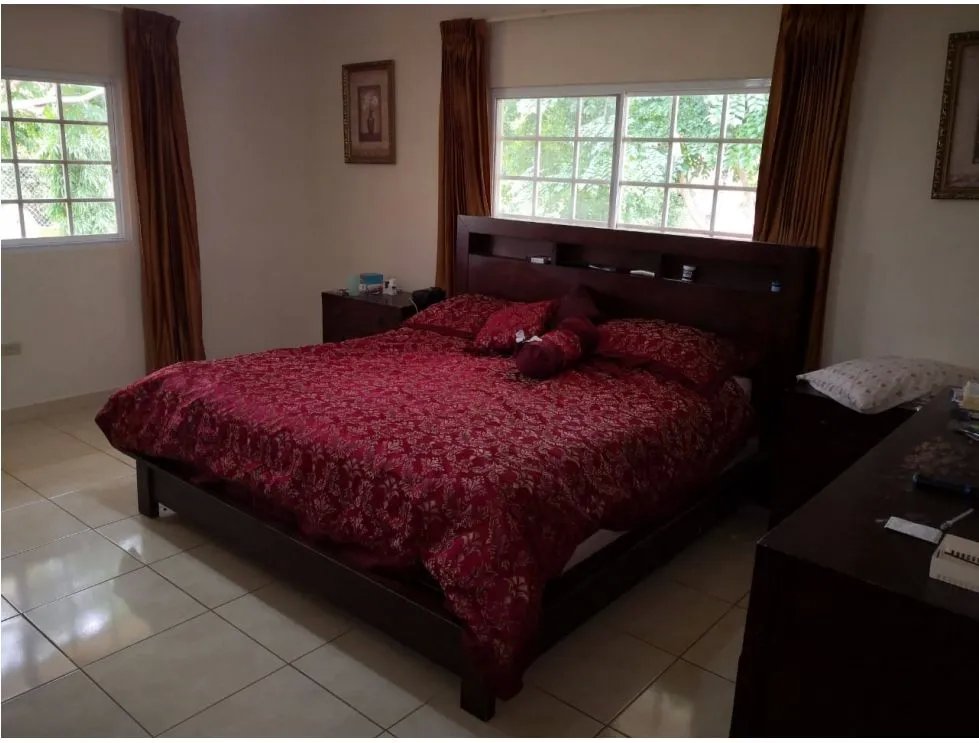 Venta de casa en corpus christi, los santos