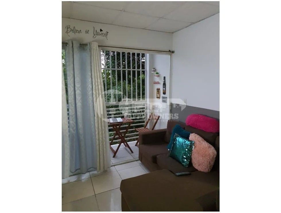 Venta de apartamento en ph ambar, la florida pedregal.