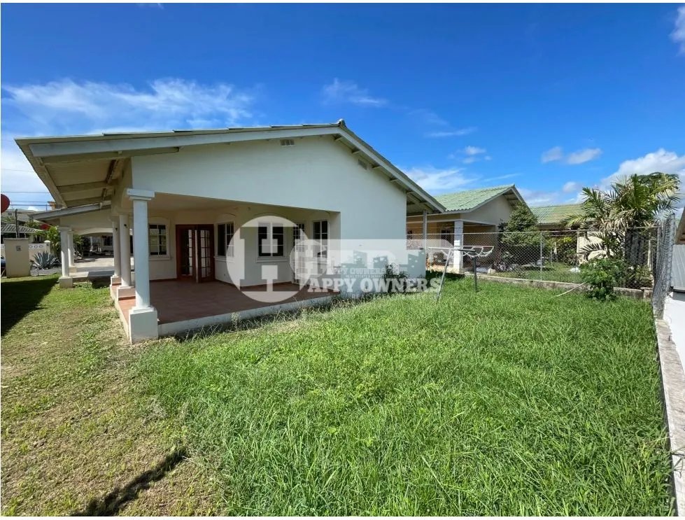 Se vende casa en mirador del bosque