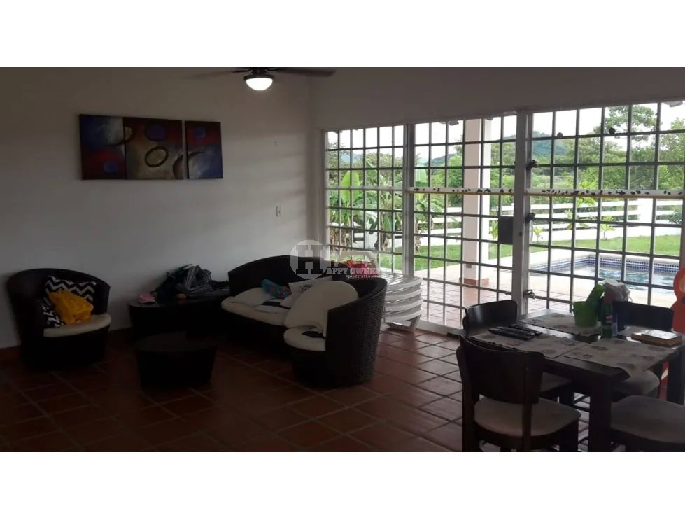 Se vende casa n°91 en ph la colonia, chame