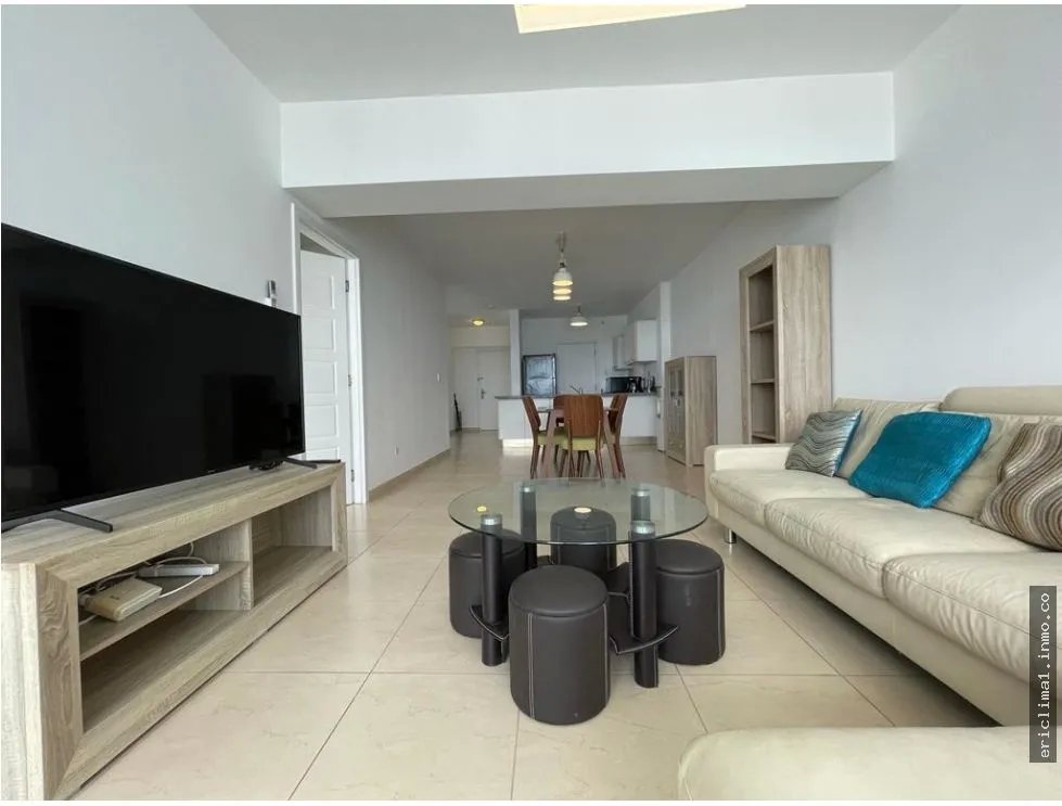 Venta apartamento en ph waters on the bay, avenida balboa.