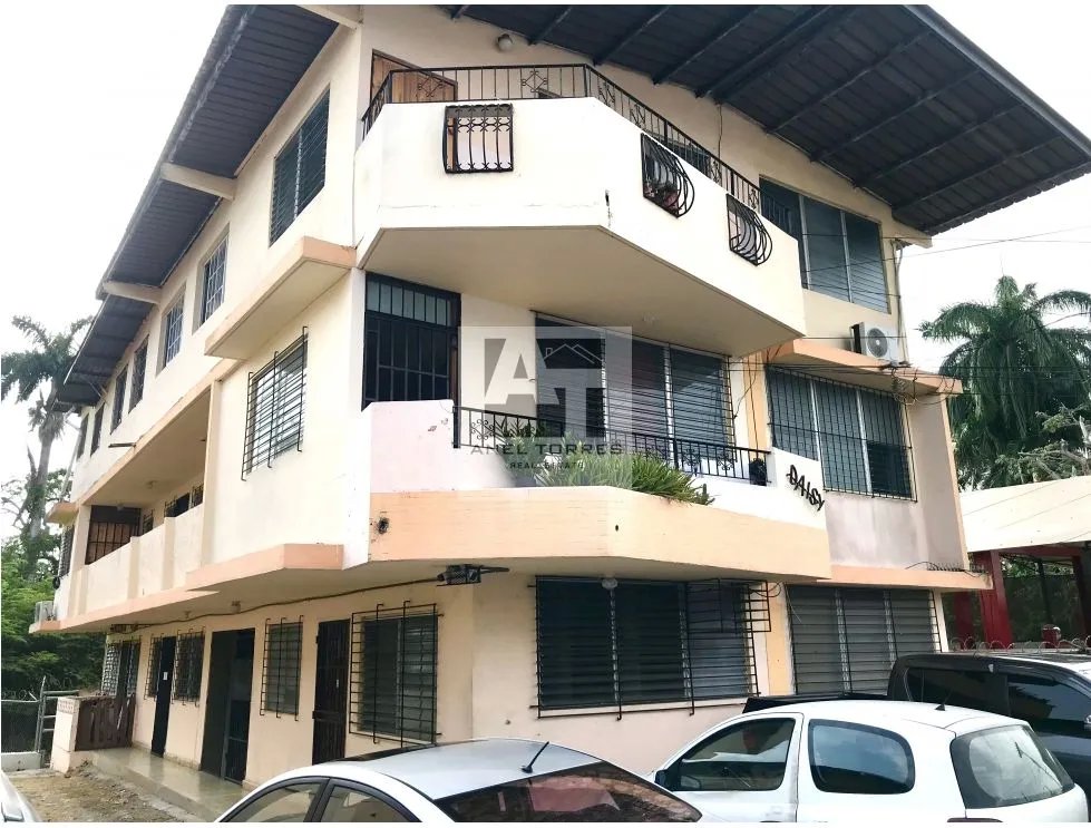 Se vende edificio daysi en betania, el ingenio.