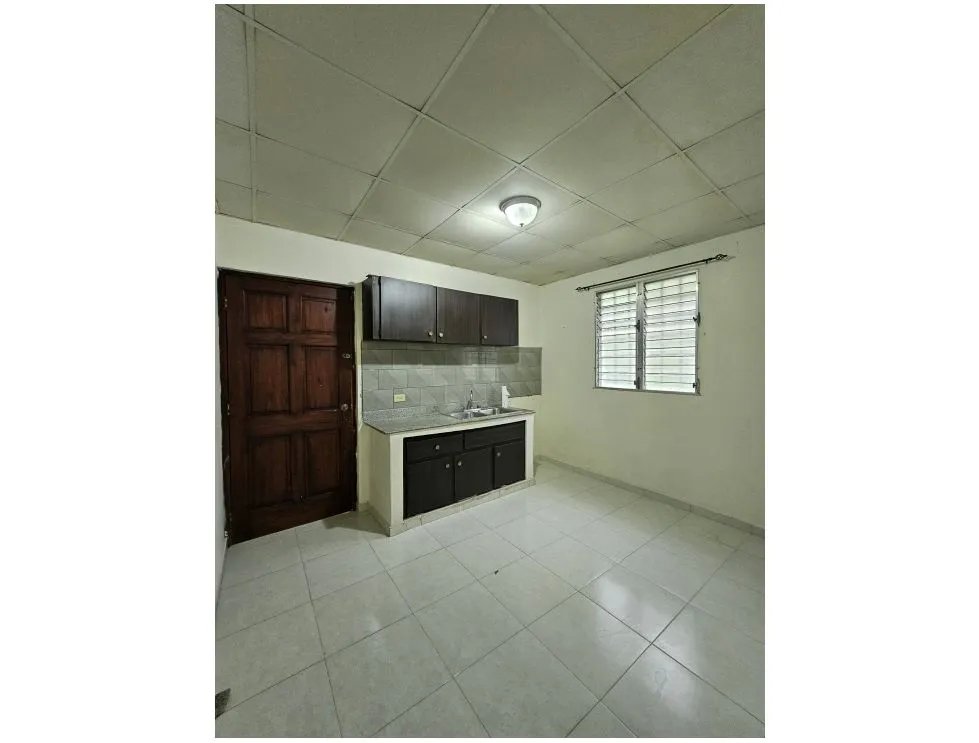Venta de casa en residencial el mesón, chitré