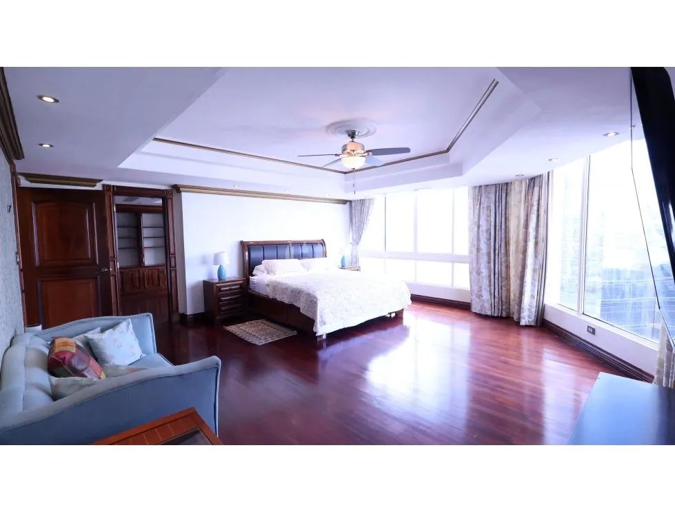 Venta de penthouse en costa del mar, marbella.