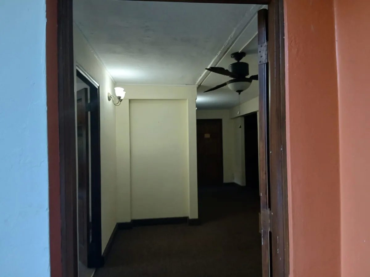 Casa comercial en venta cercana a vía transísmica.