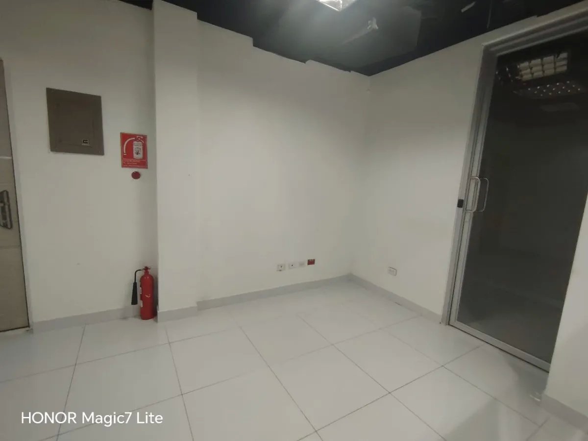 Alquiler de local en planta baja, ph 23 - obarrio