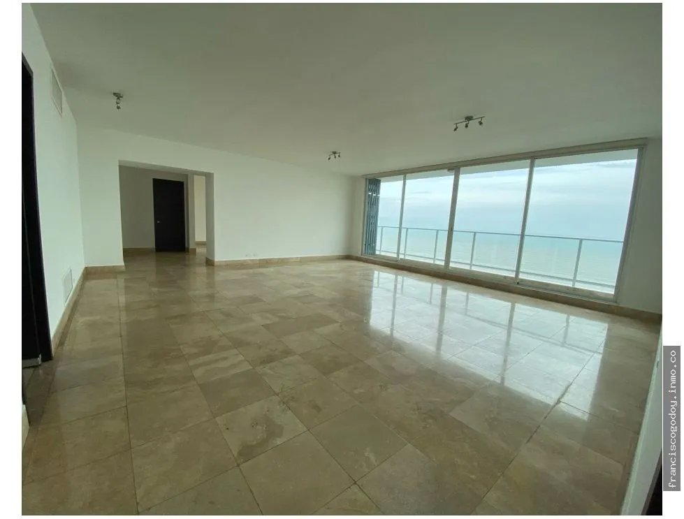 Apartamento en alquiler punta pacífica
