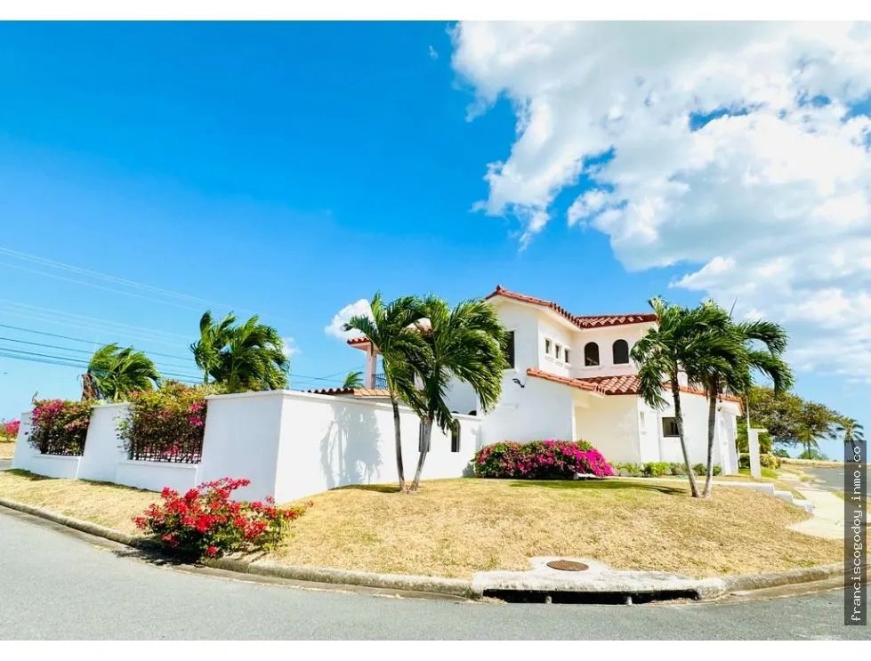 Venta de casas adosadas en vista mar