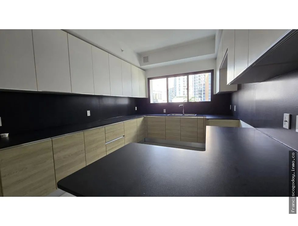 Apartamento en venta coco del mar