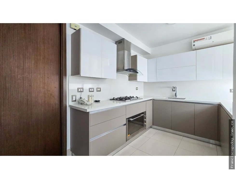 Apartamento en alquiler en costa del este