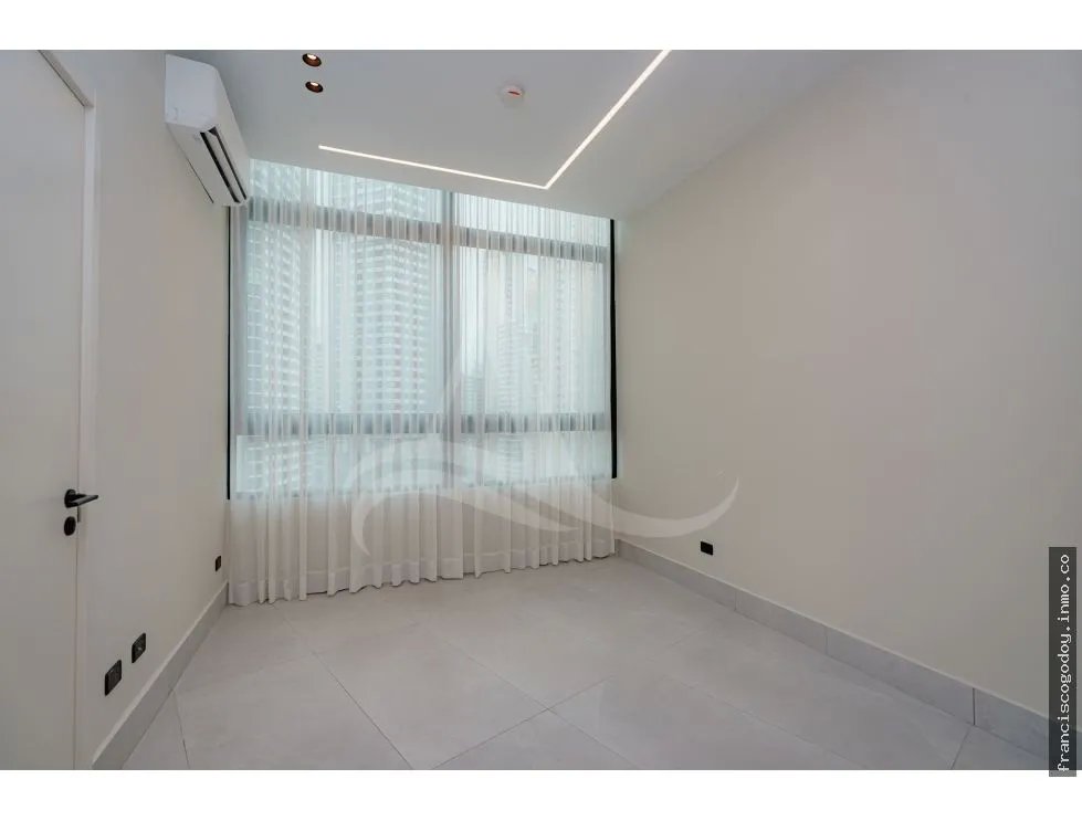 Venta de apartamento en punta paitillla