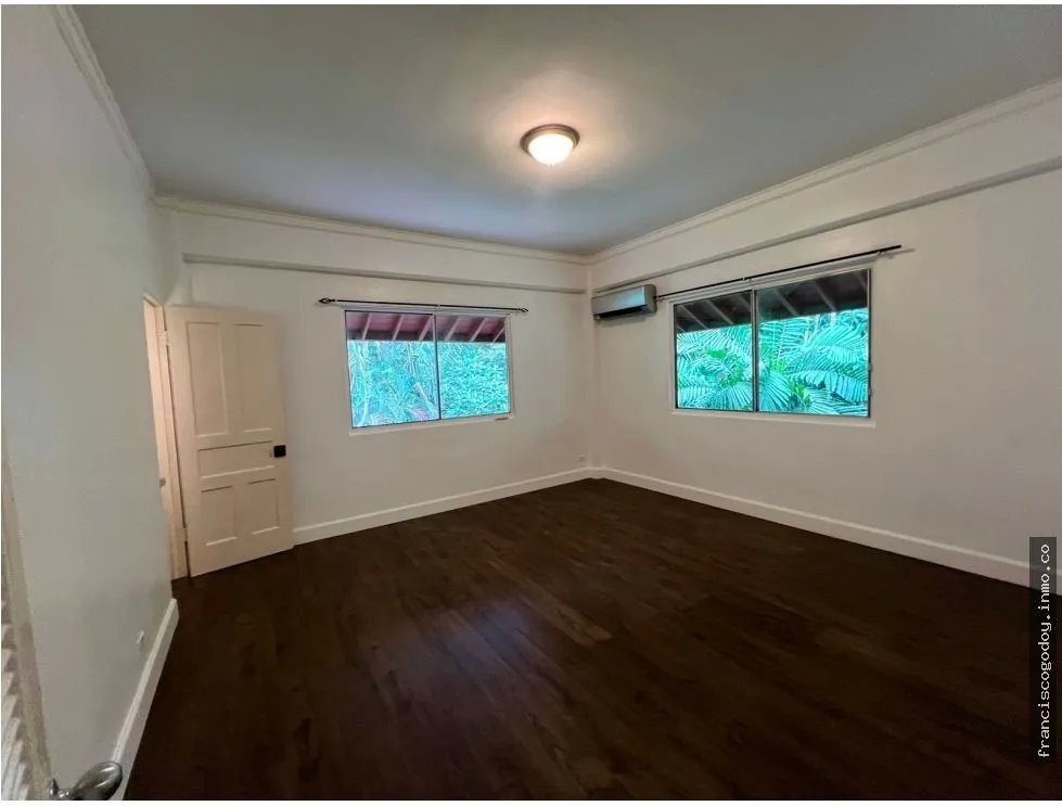 Alquiler de casa en clayton