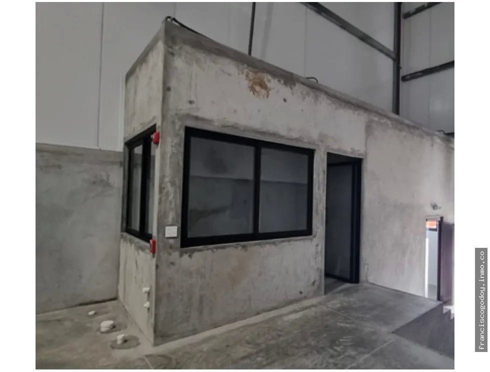 Venta de bodega en juan díaz