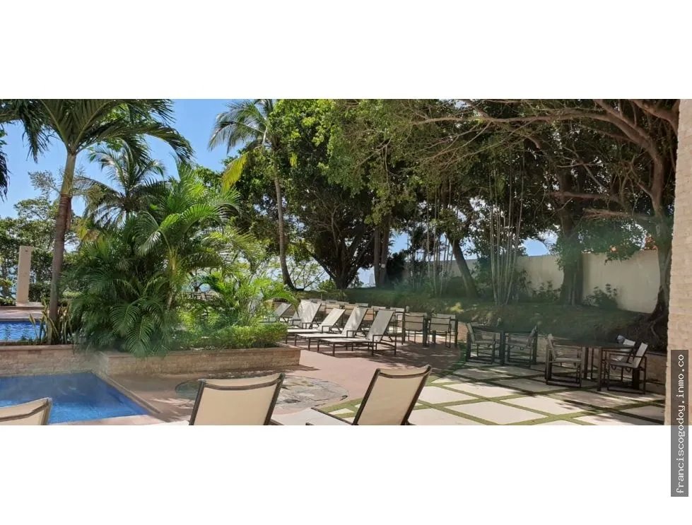 Venta de apartamento en playa serena