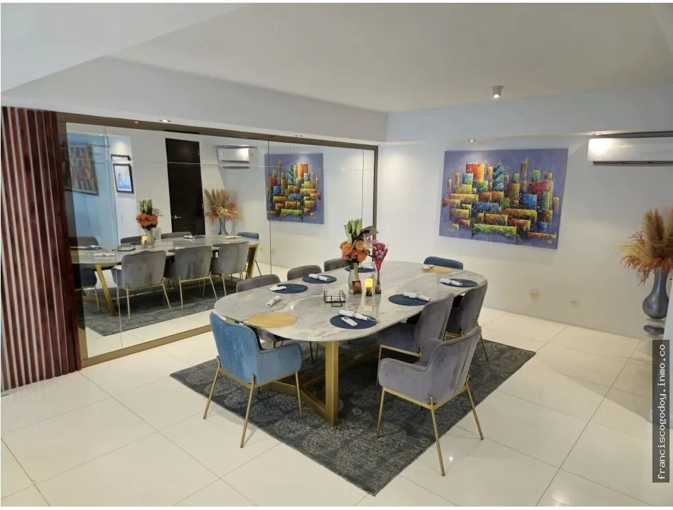 Venta de residencia en altos del golf