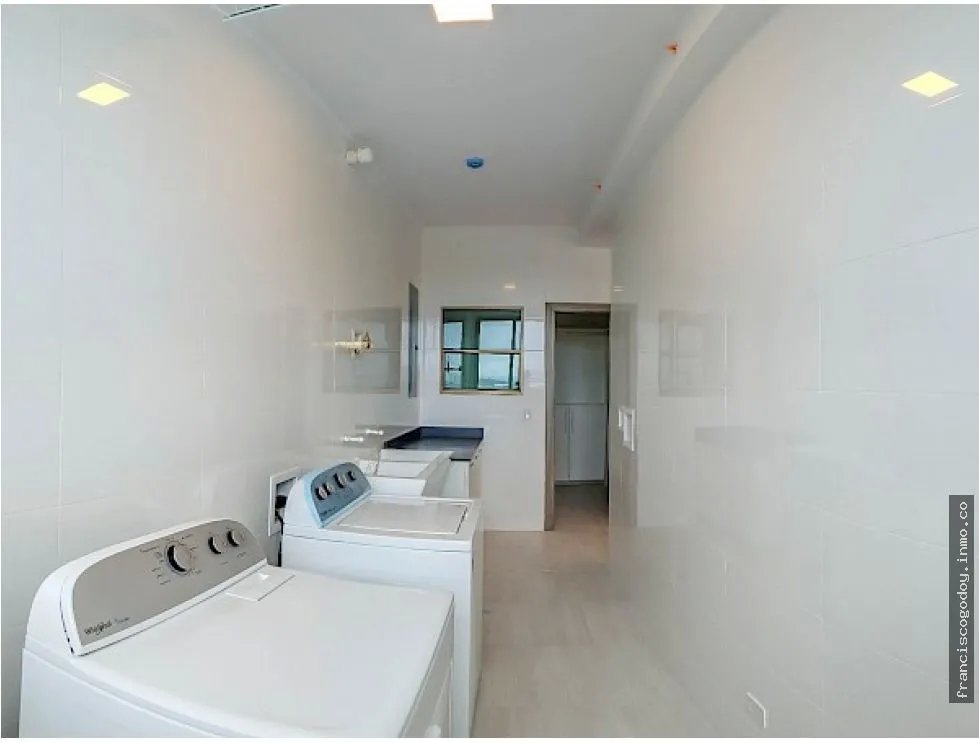 Venta de apartamento en costa del este