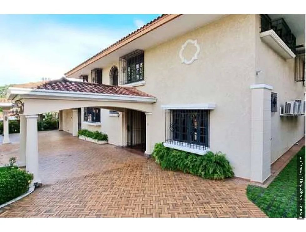 Se vende casa en los guayacanes, panamá
