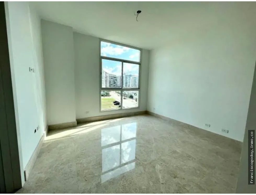 Venta de apartamento en santa maría golf & country club