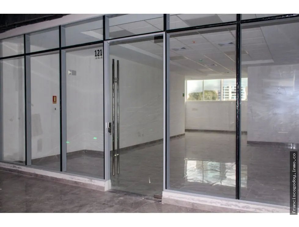 Local comercial para alquiler en vía israel