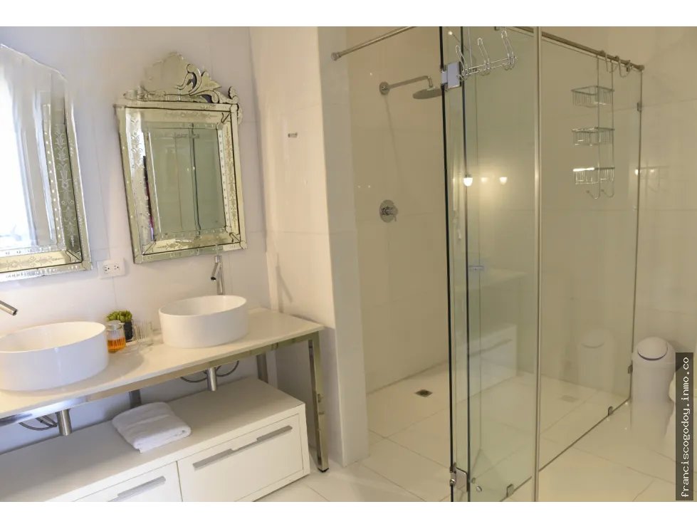 Alquiler de apartamento en yoo panamá & arts tower, avenida balboa