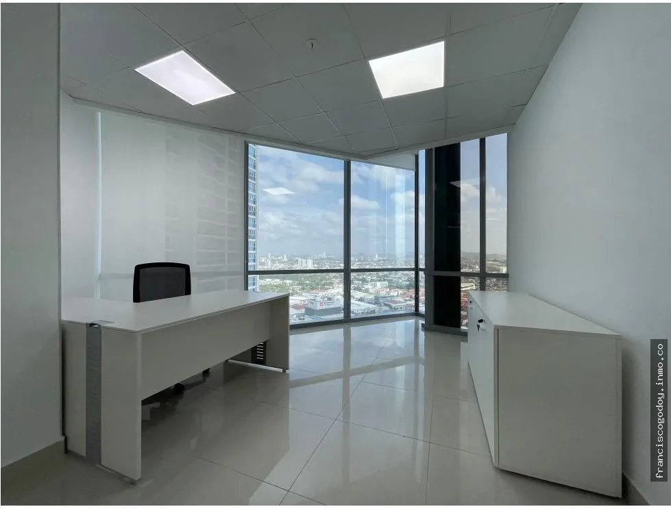 Alquiler de oficina en el financial park, costa del este