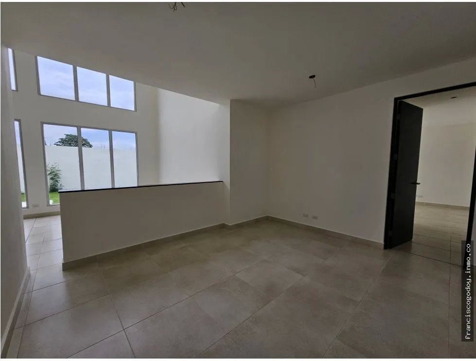 Venta de casa en villa sur, costa sur