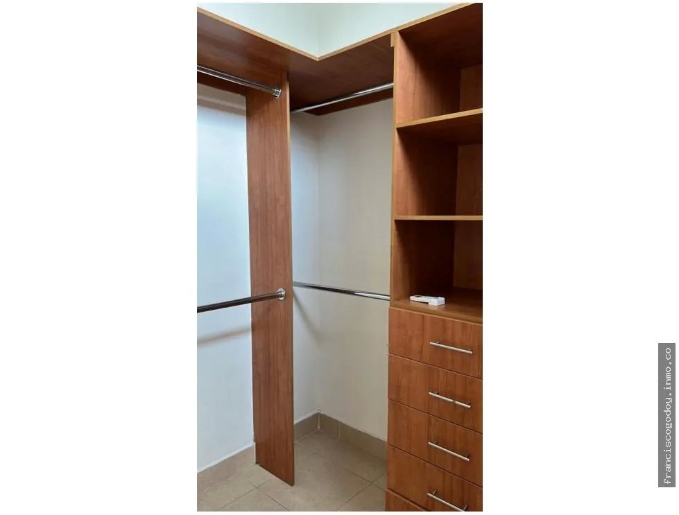 Venta de apartamento en punta pacífica