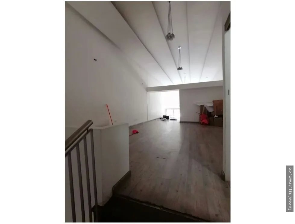 Se alquila de local comercial en obarrio