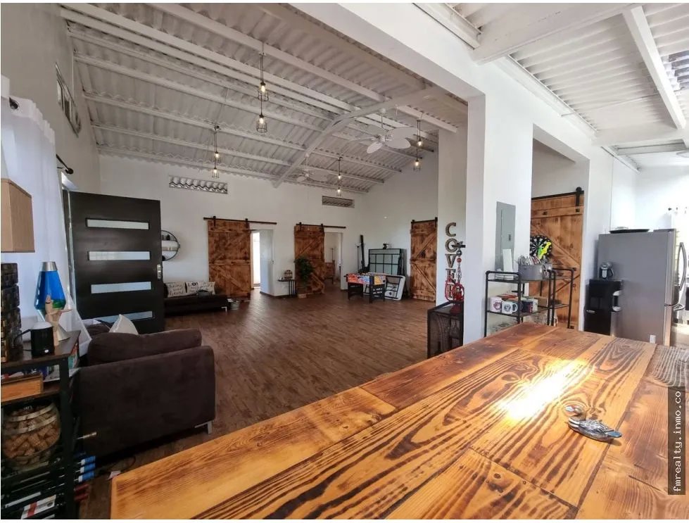 Venta de casa en altos de campana