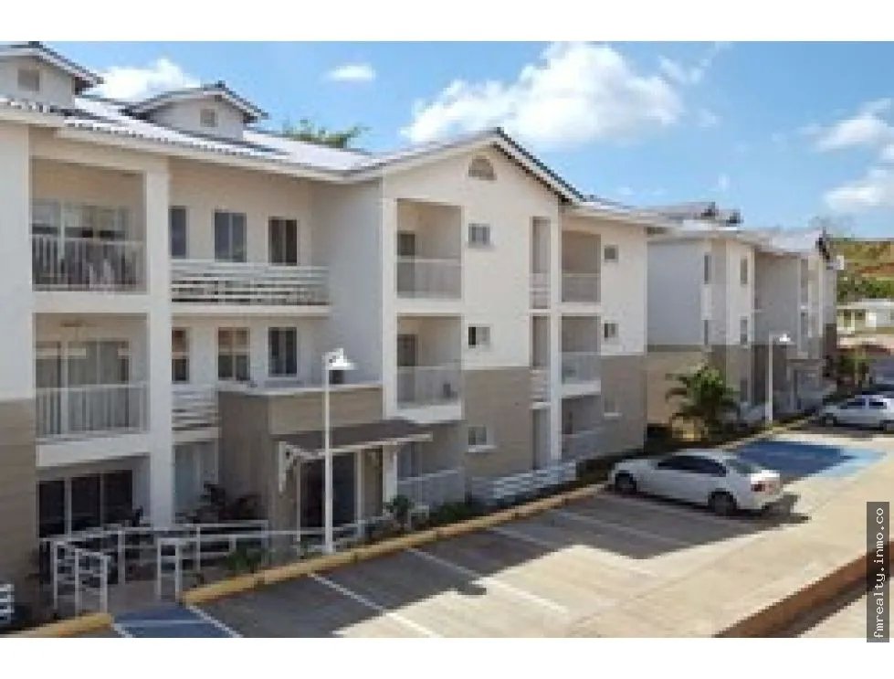 Se vende apartamento en playa dorada