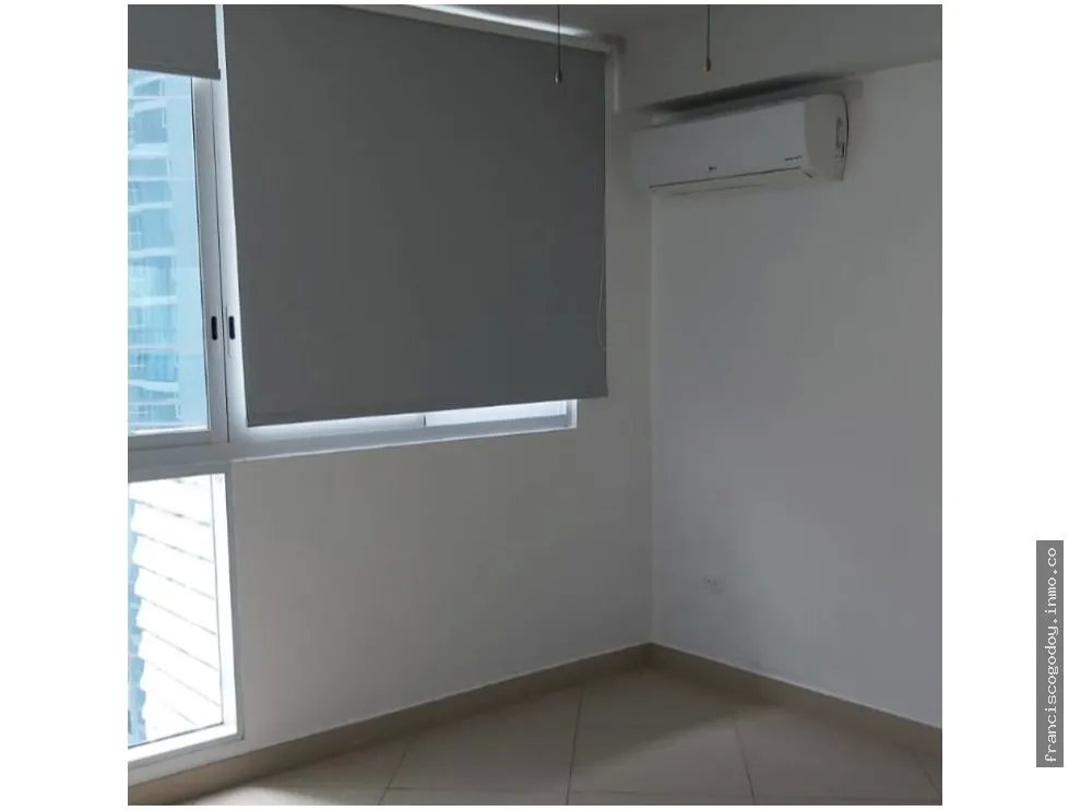 Venta de apartamento en costa del este