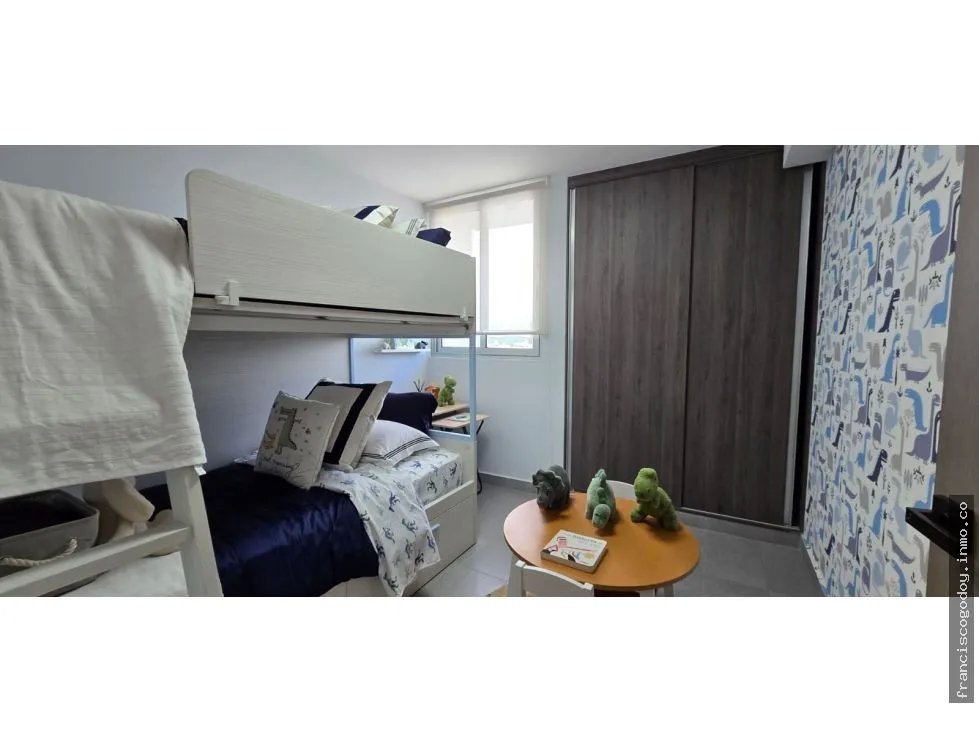 Apartamento en venta via españa