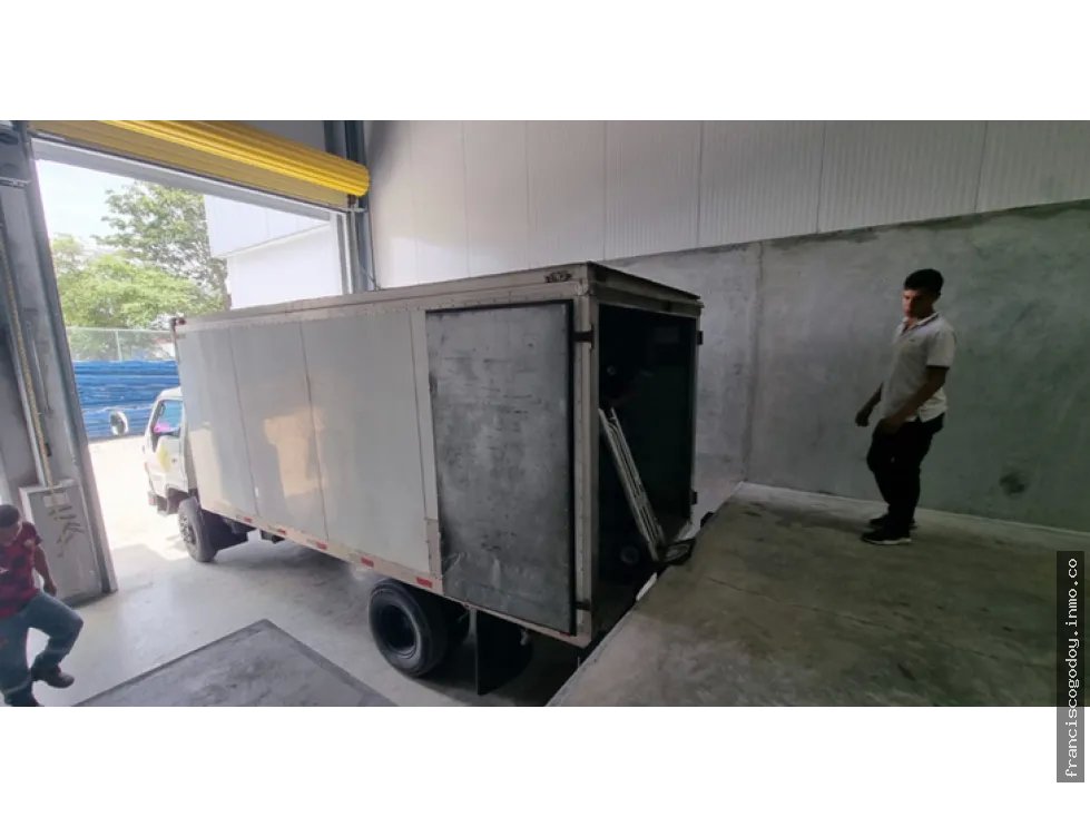 Venta de bodega en juan díaz