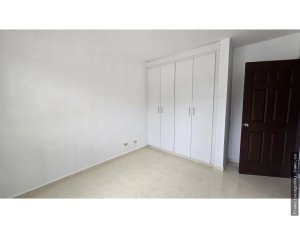 141637 - Panamá - apartments - remates judiciales