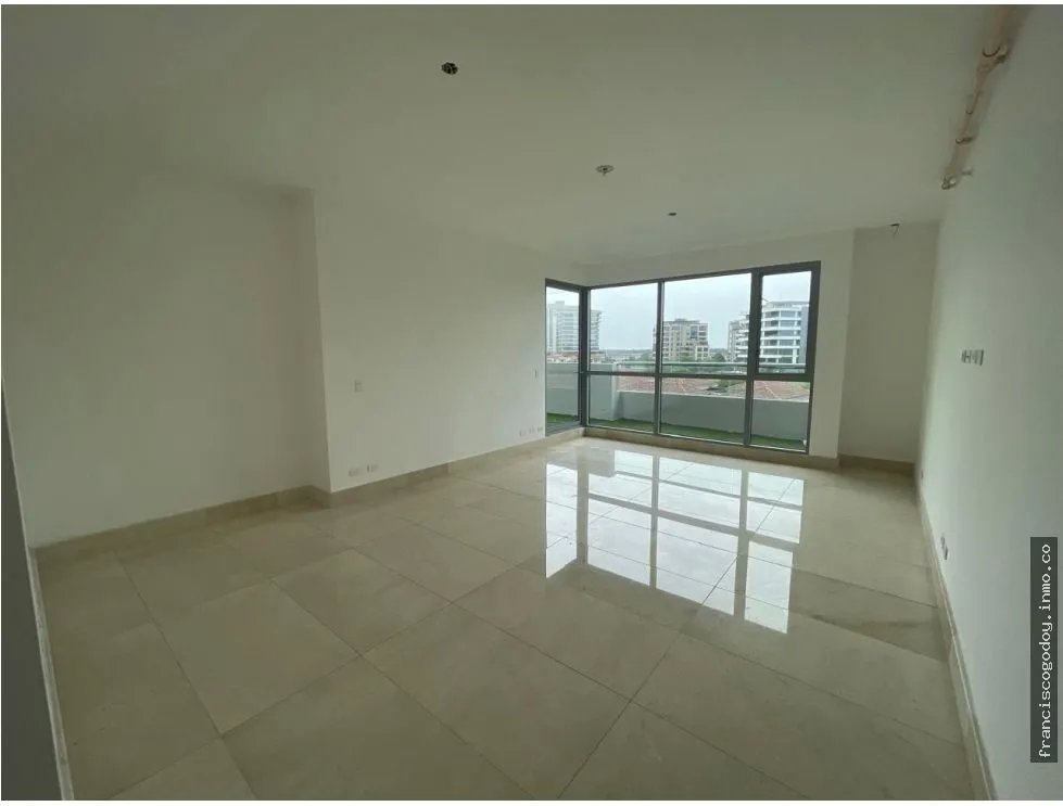 Apartamento en venta en santa maría