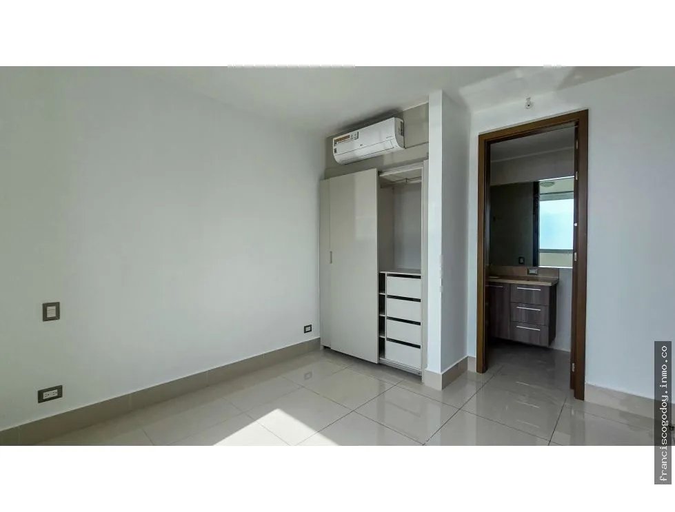 Apartamento en alquiler en costa del este