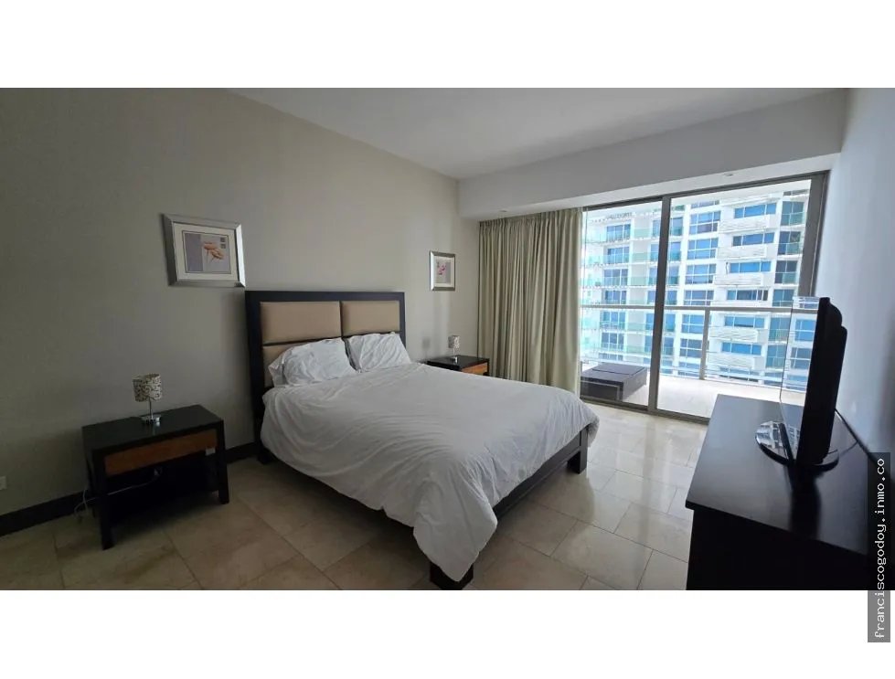 Apartamento en alquiler  punta pacífica