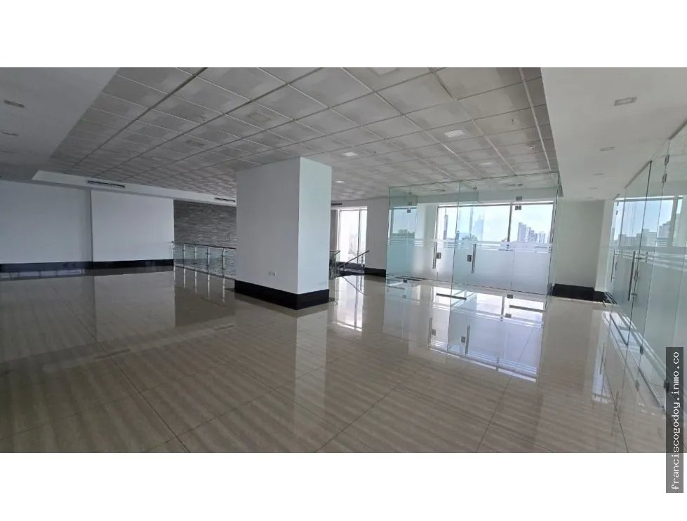 Oficina en alquiler, avenida balboa