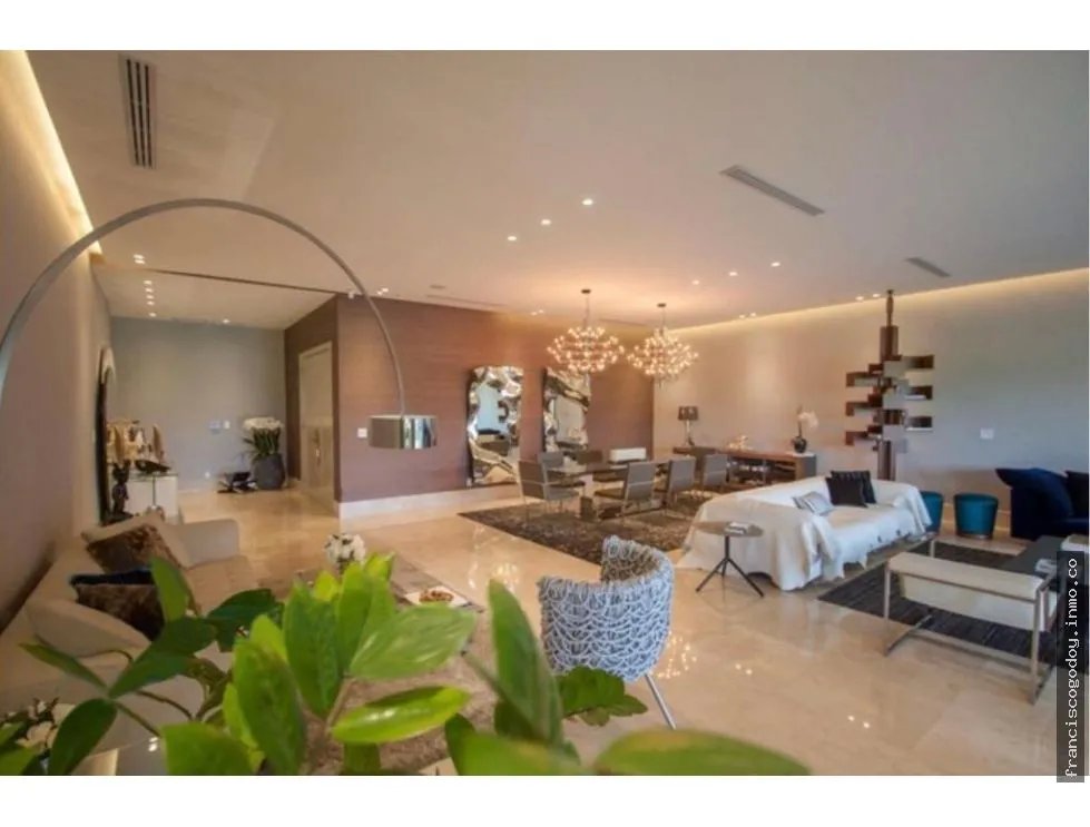 Venta de apartamento en santa maría