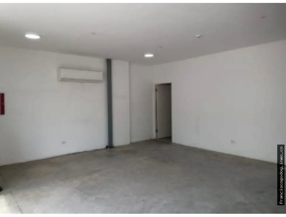 Ofibodega en alquiler en panama viejo business center
