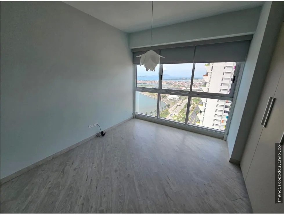 Apartamento en alquiler ph rivage tower, avenida balboa