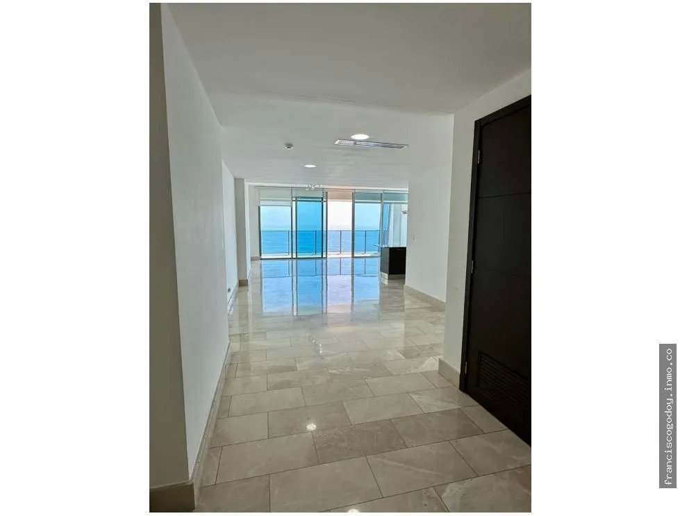 Venta de apartamento de lujo en punta pacífica