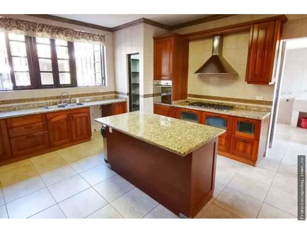 Se vende casa en los guayacanes, panamá
