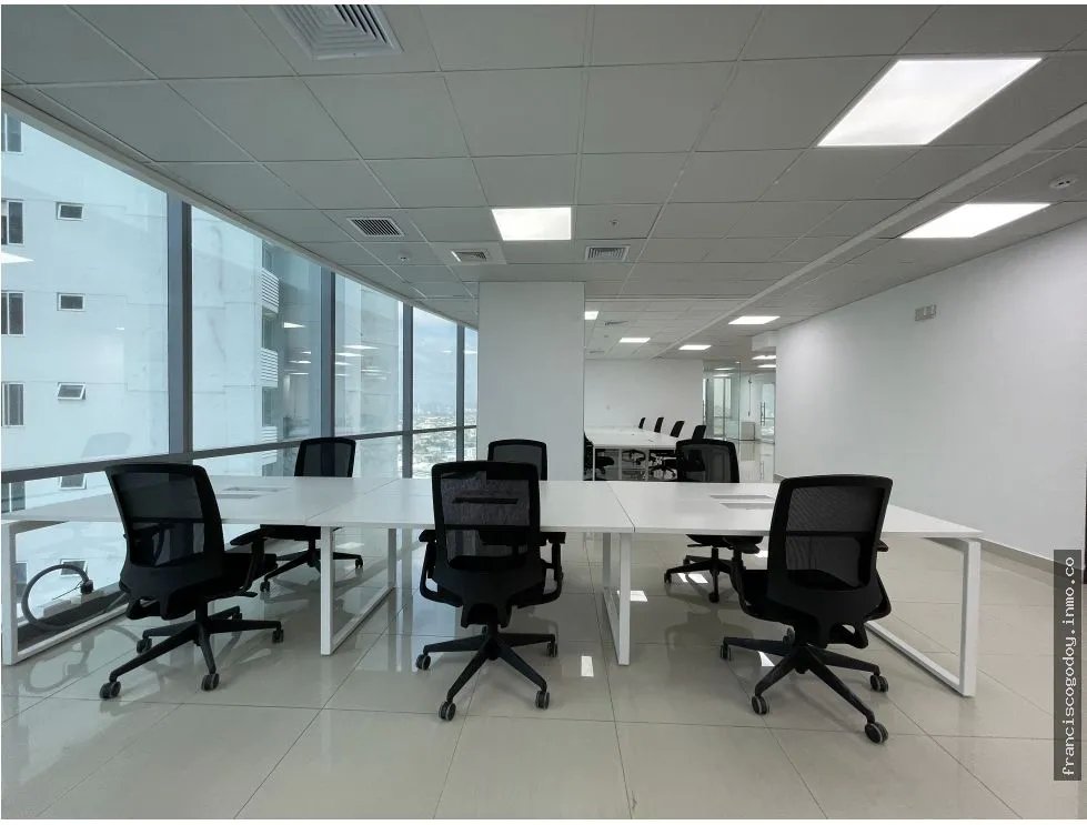 Alquiler de oficina en el financial park, costa del este