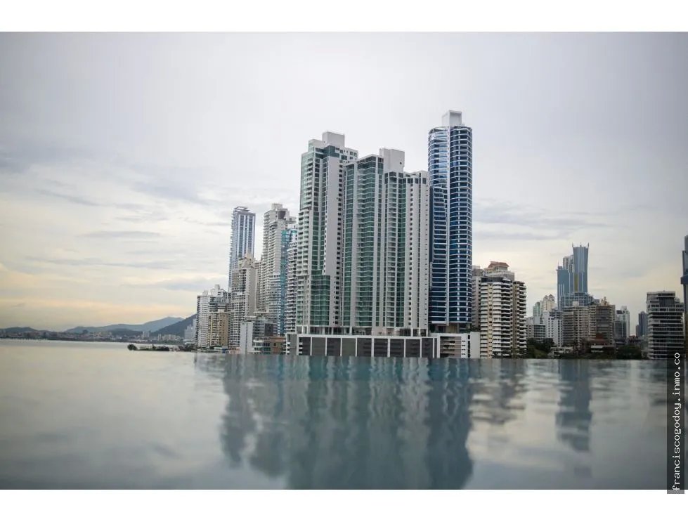 Venta de apartamento en punta pacífica
