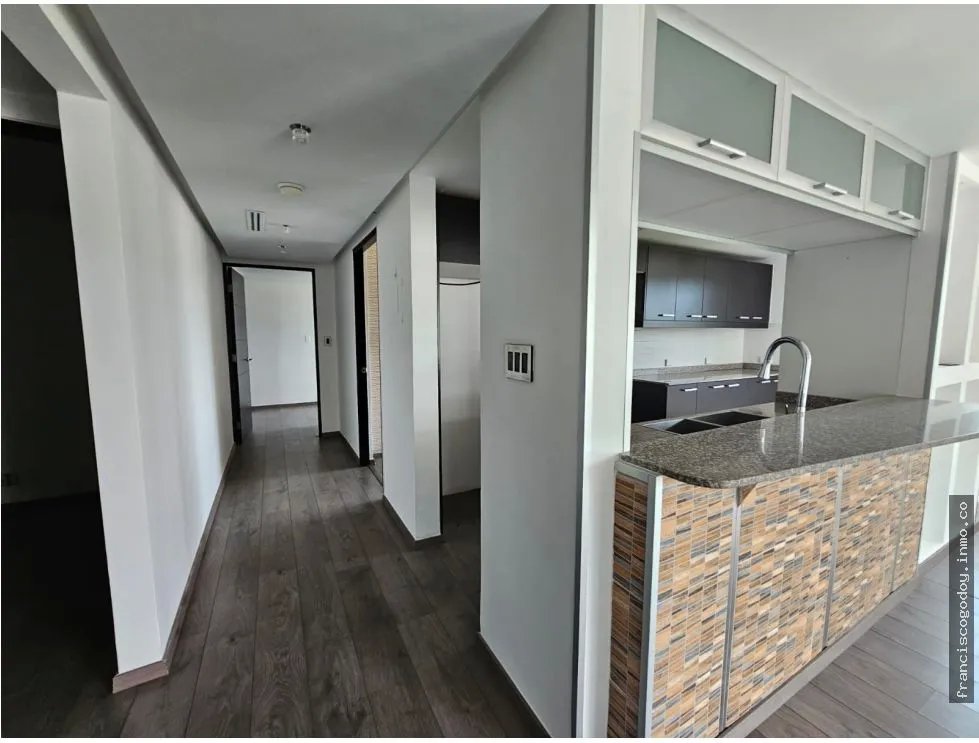 Se vende apartamento en ph woodlands, panamá pacífico