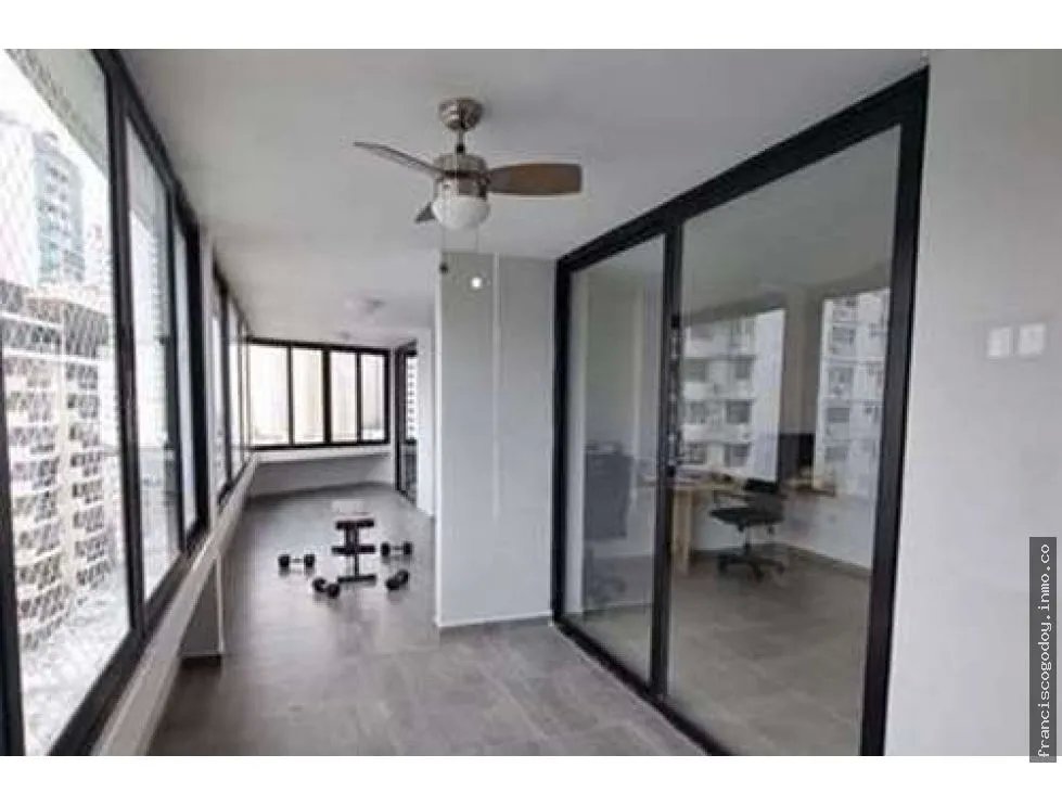 Se vende pent-house en punta paitilla