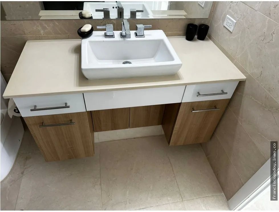 Se alquila apartamento en playa bonita