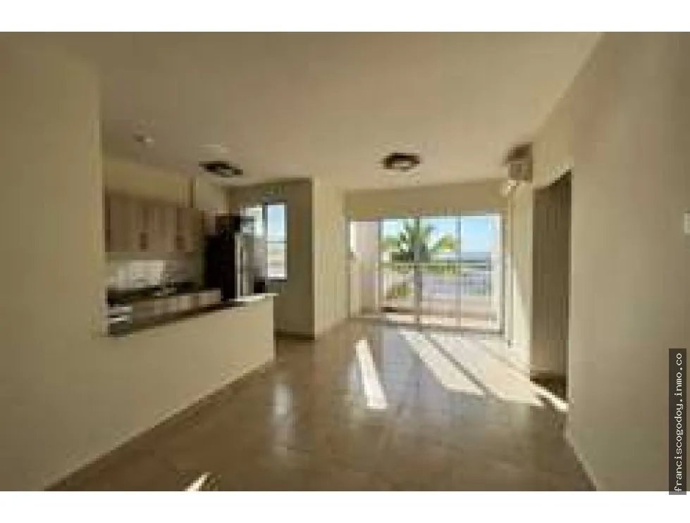 Se vende apartamento en playa dorada